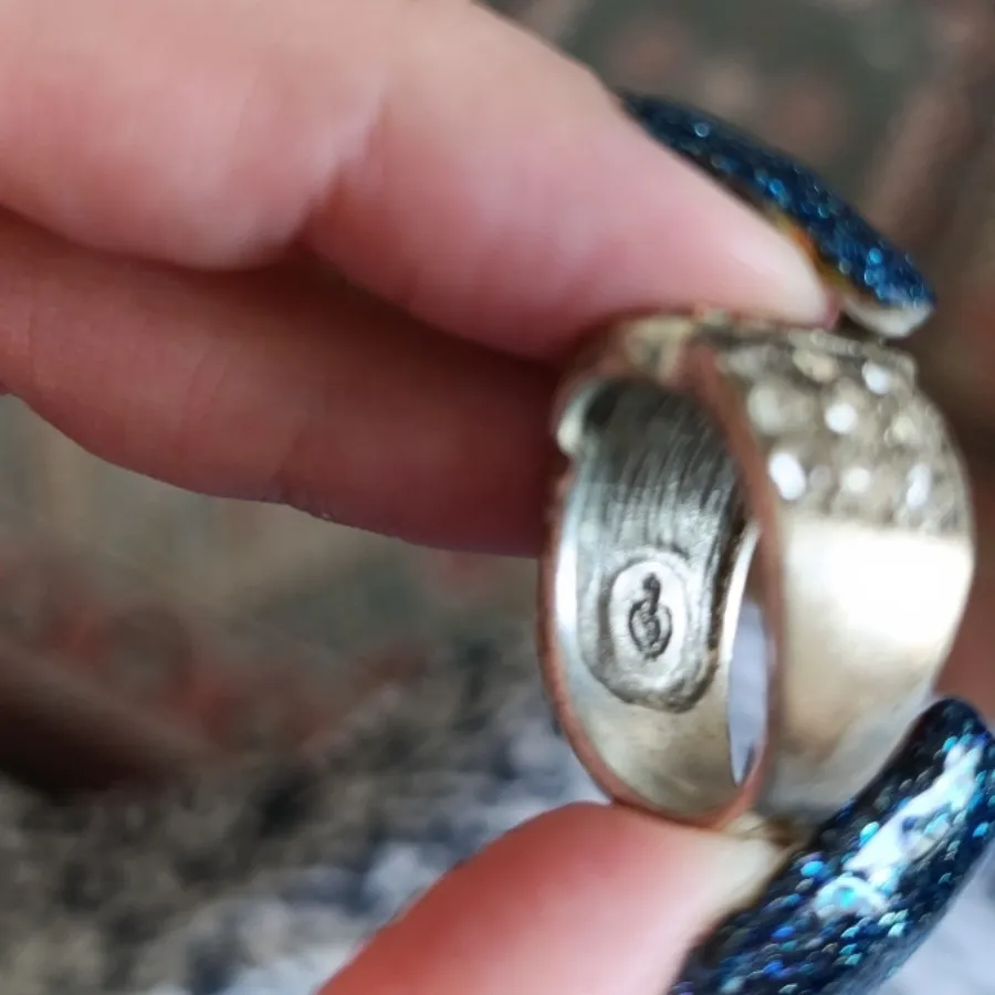 انگشتر نقره طرح سگک