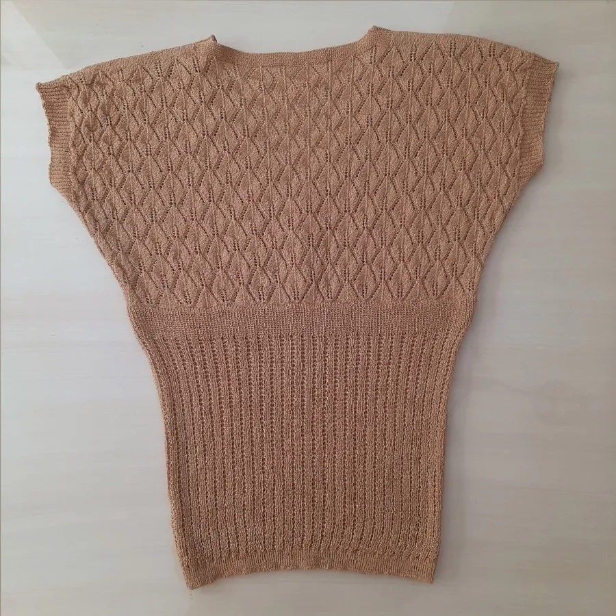 تاپ طرح قلاب بافی