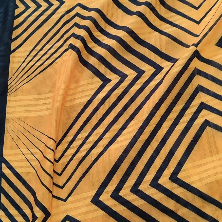 روسری قواره بزرگ