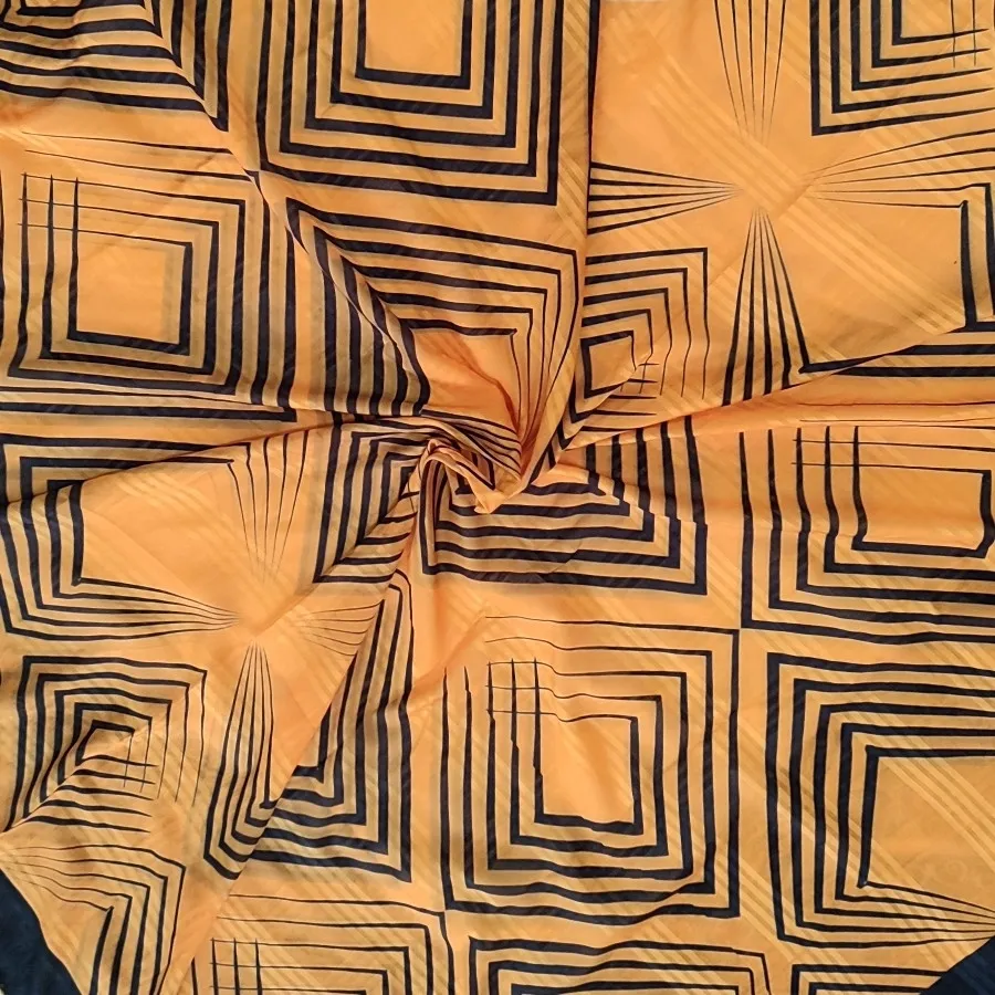 روسری قواره بزرگ