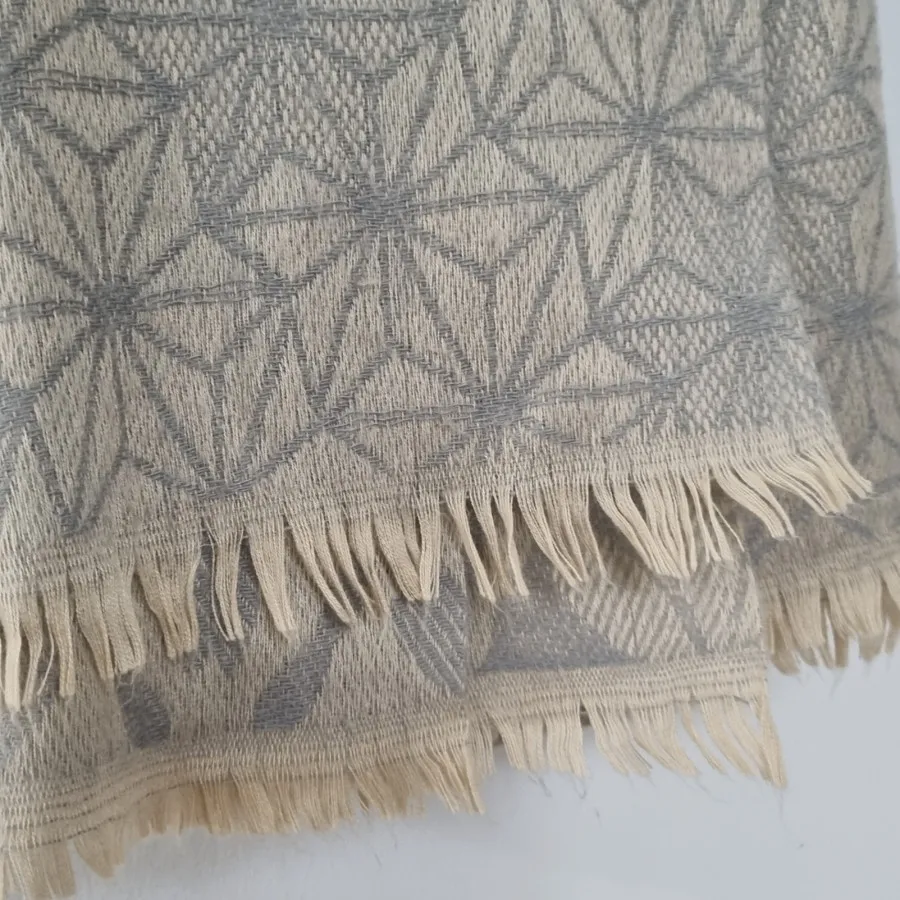 شال پشمی زمستانه