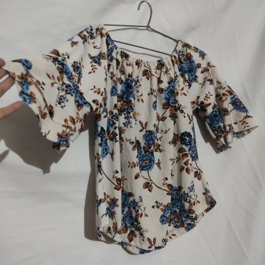 بلوز یقه قایقی