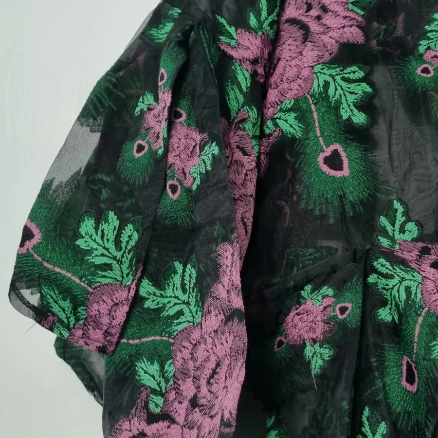 مانتو مجلسی