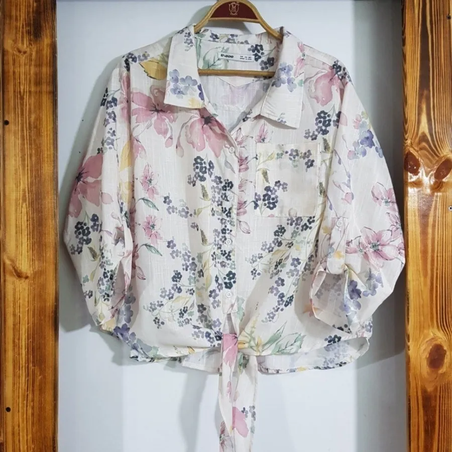 شومیز گره‌ای