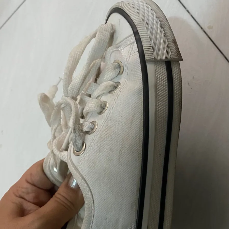 بوت کفش کتونی