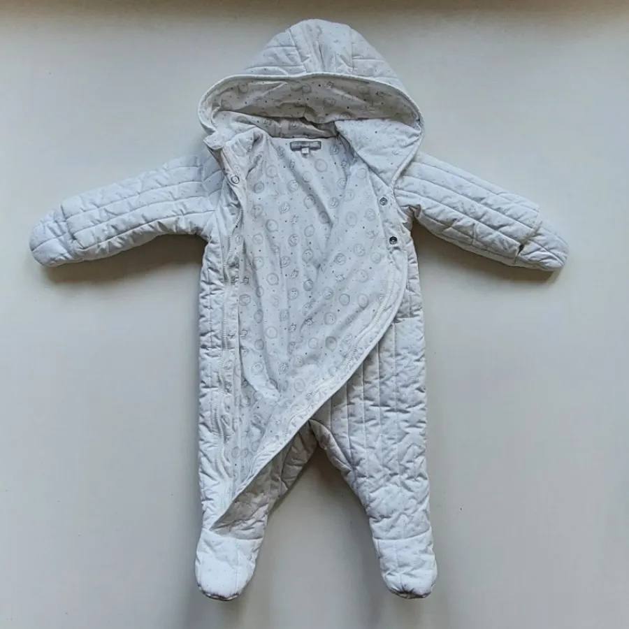 کاپشن نوزاد (فرانسوی)