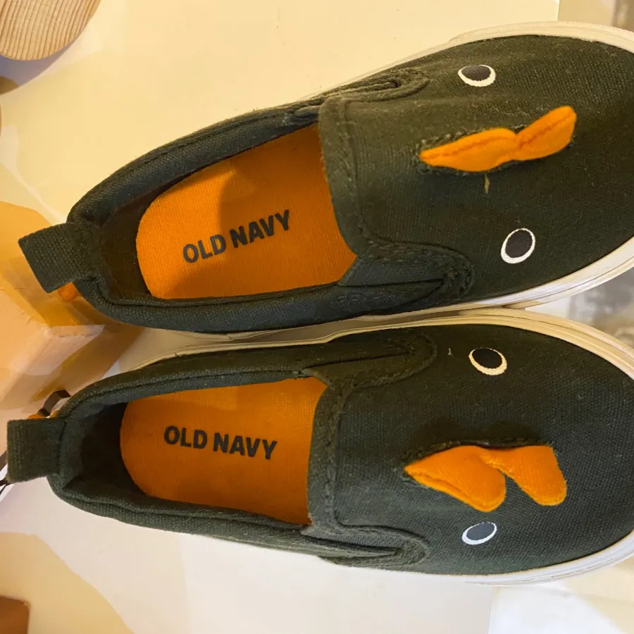 کالج کفش مارک old navy