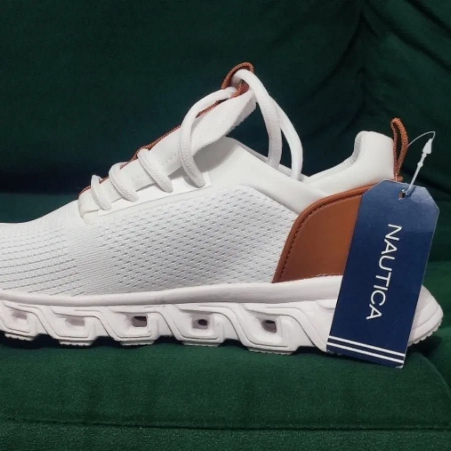 کتونی  Nautica سایز 37