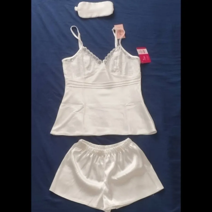 ست لباس خواب و روبدوشامبر