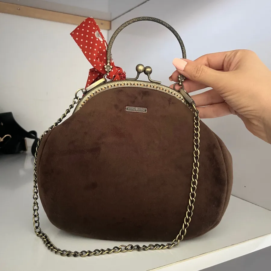 کیف زیبای دست دوز