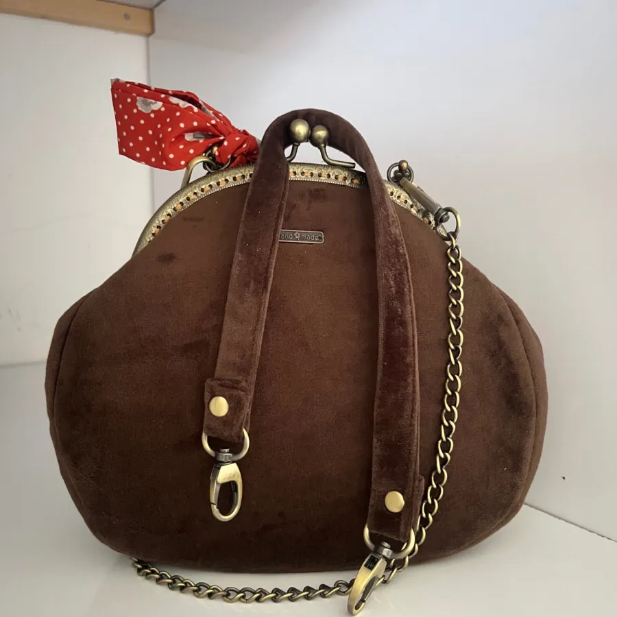 کیف زیبای دست دوز