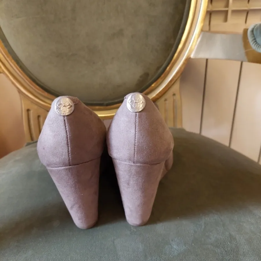 کفش ( ورق بزنید )