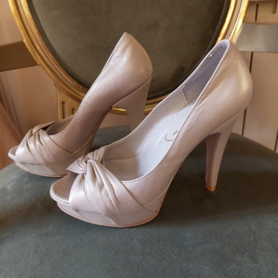 کفش ( ورق بزنید )