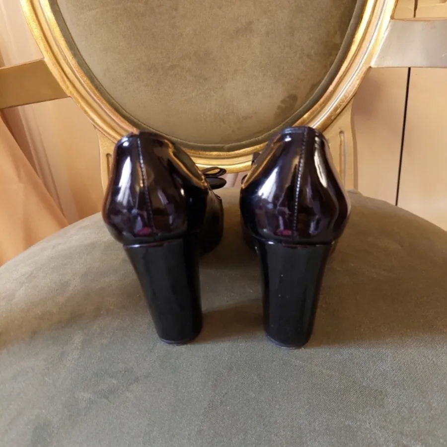 کفش ( ورق بزنید )