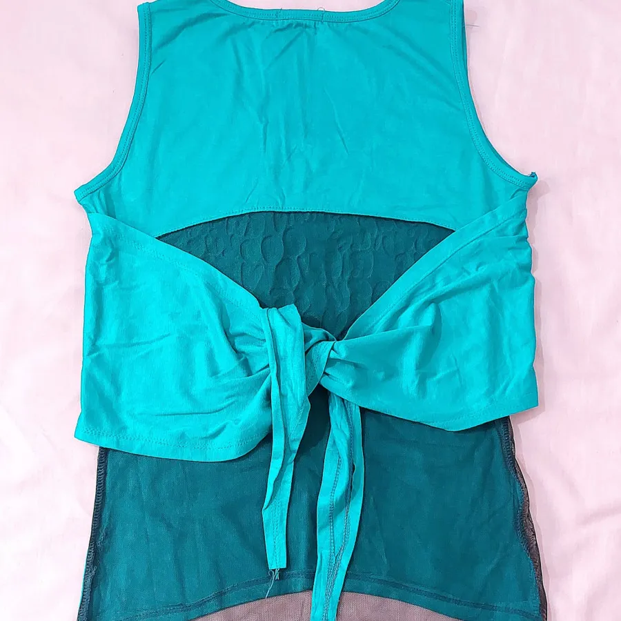 تاپ دخترانه