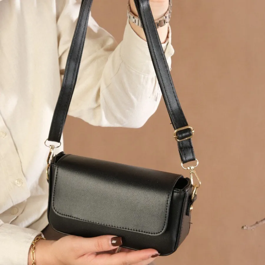 کیف پاسپورتی آبی مه آلود