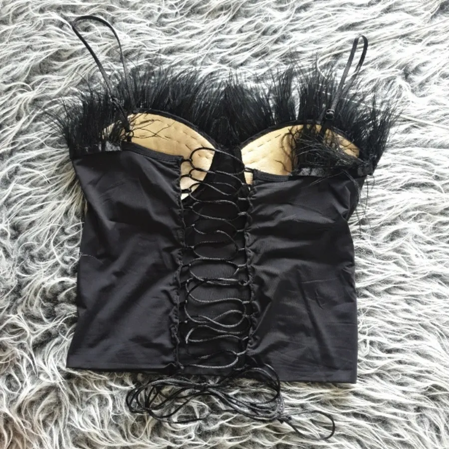 نیم تنه یقه پر پشت بند