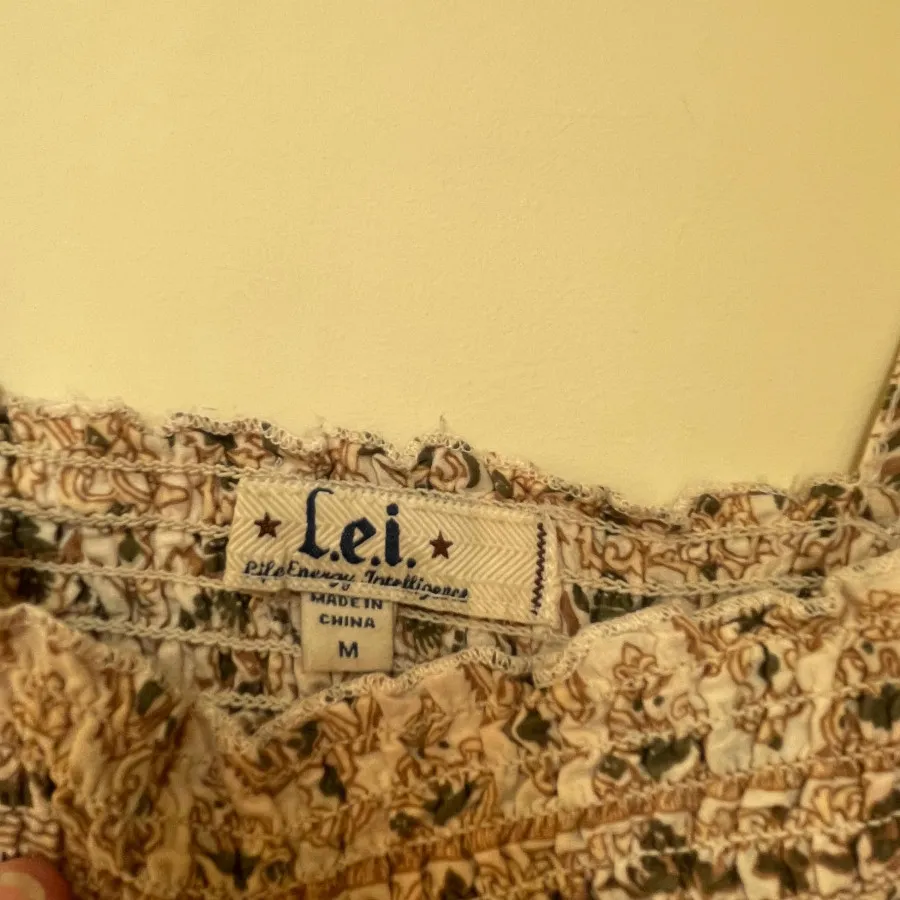 تاپ نخی شیک  با مدل خاص