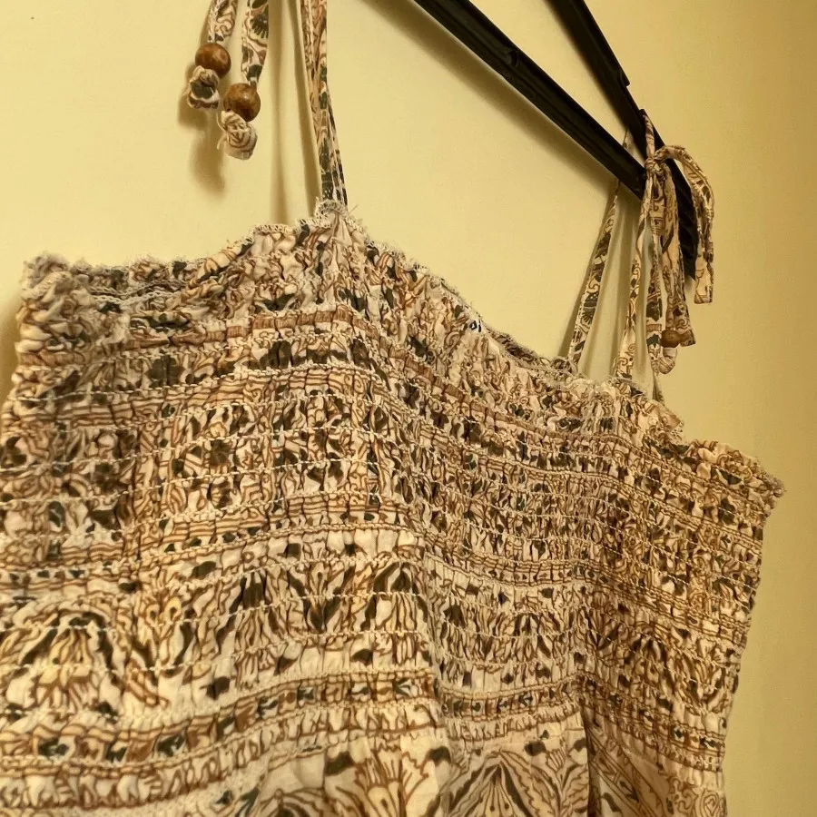 تاپ نخی شیک  با مدل خاص