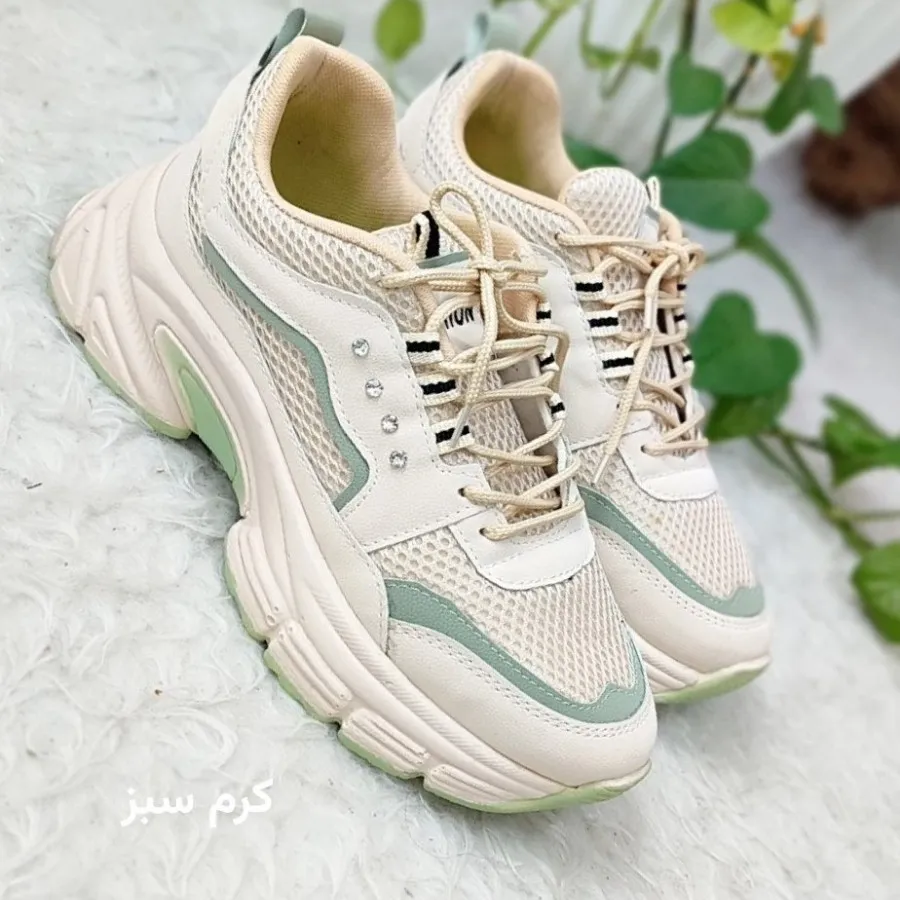 کتونی طبی لژدار