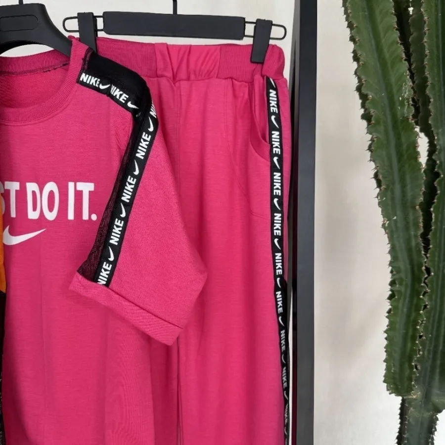 تیشرت و شلوار