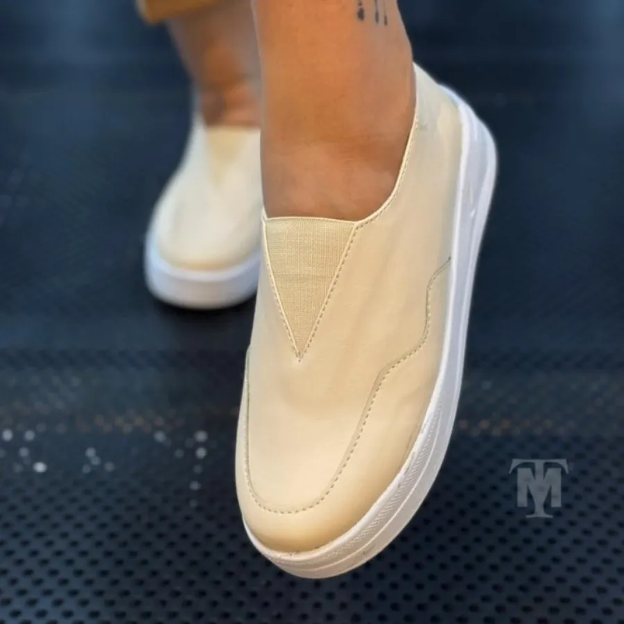 کفش شیک زنانه راحت کرم