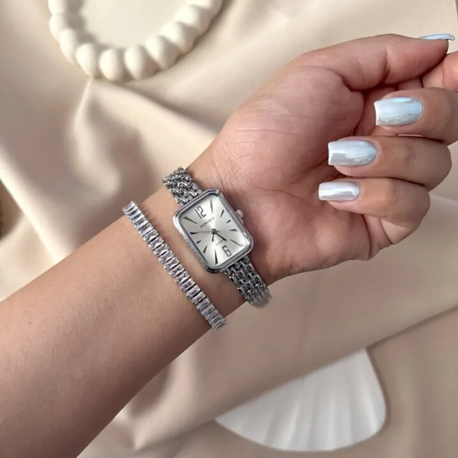 ساعت شیک مستطیل وارداتی