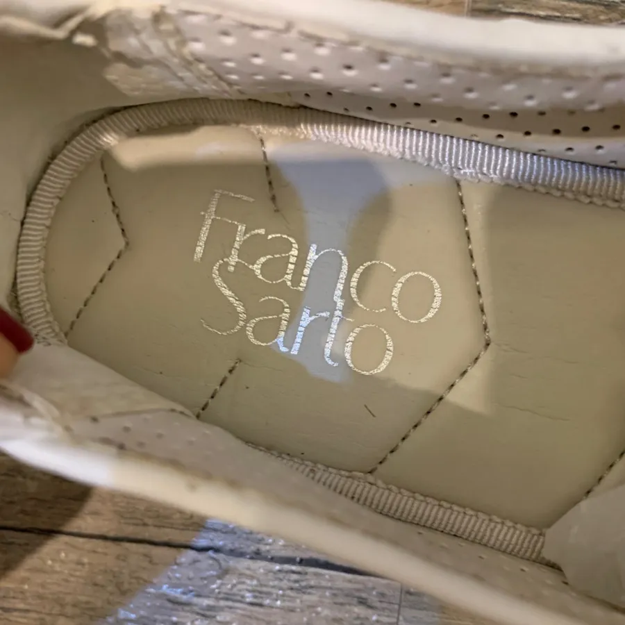 کفش طبی کالج خارجی