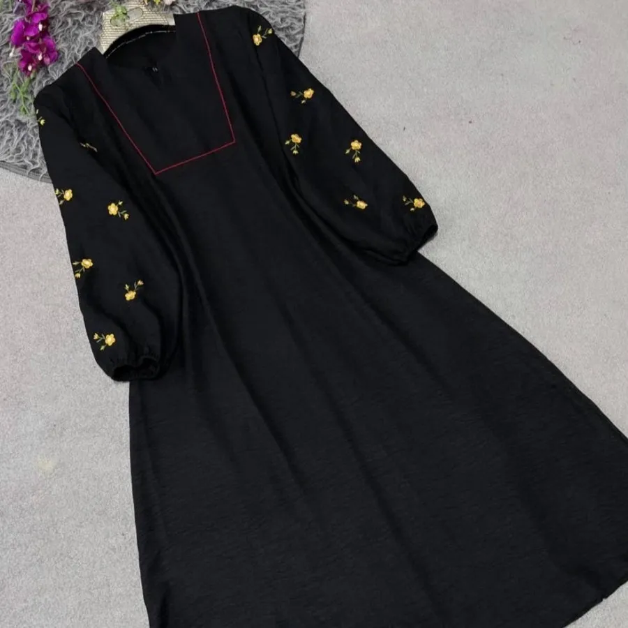 پیراهن گلدوزی