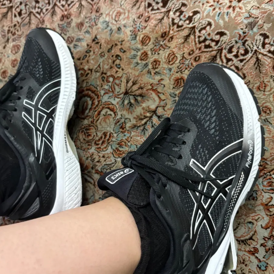 کتونی اورجینال اسیکس