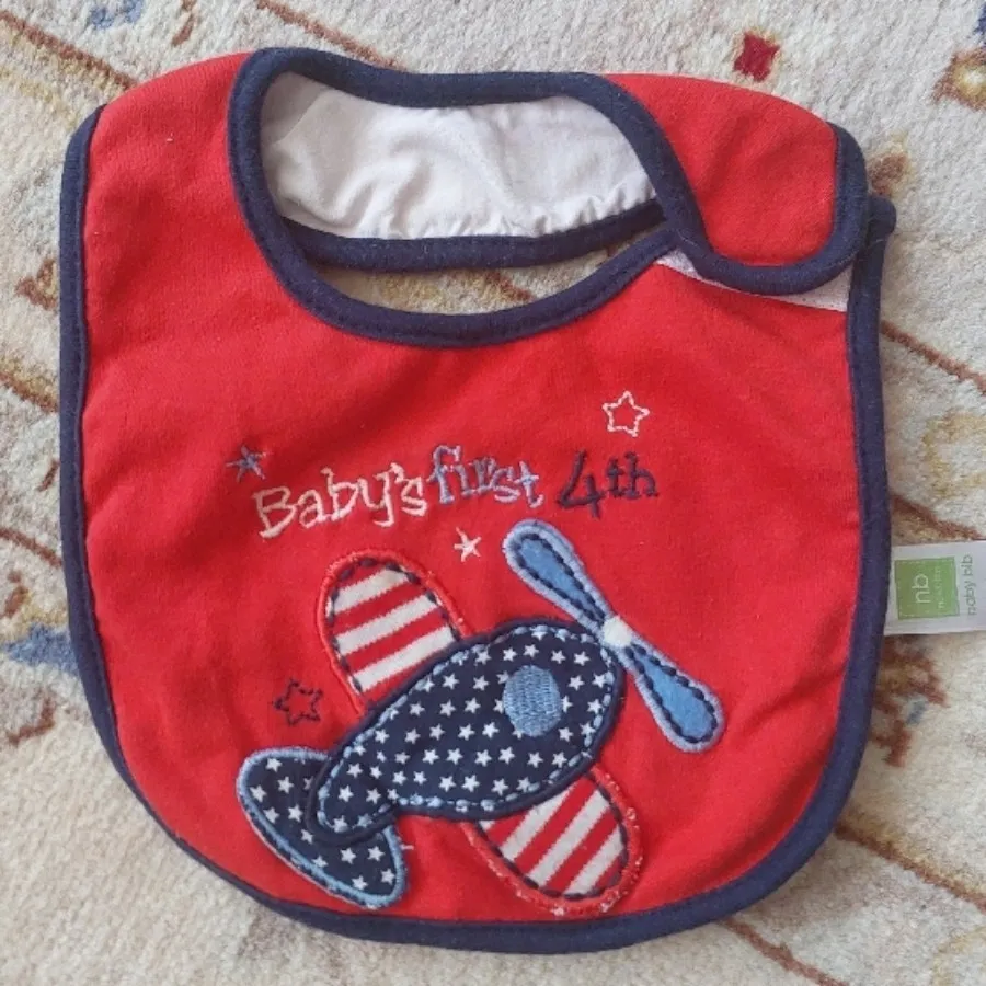 پیش بند نوزاد