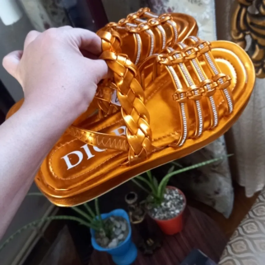 صندل سایز 39 و 40