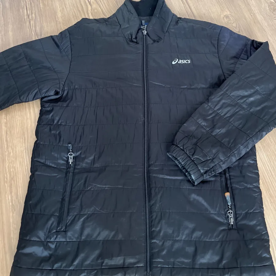 کاپشن پاییزه ASICS