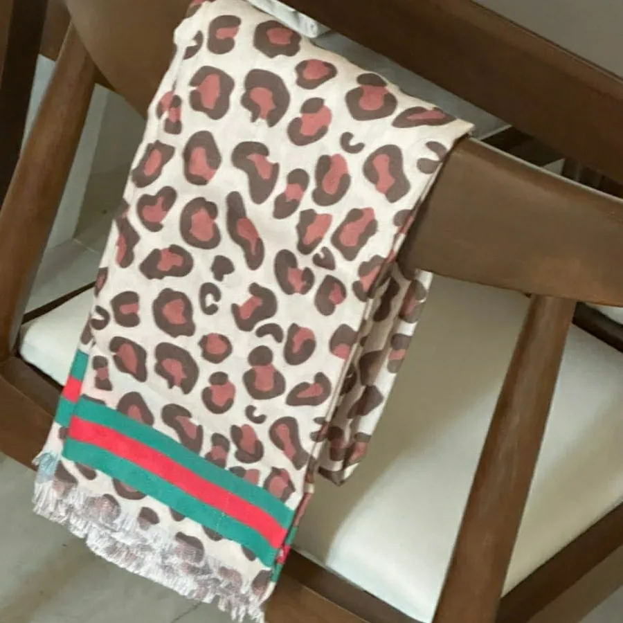 روسری قواره بزرگ