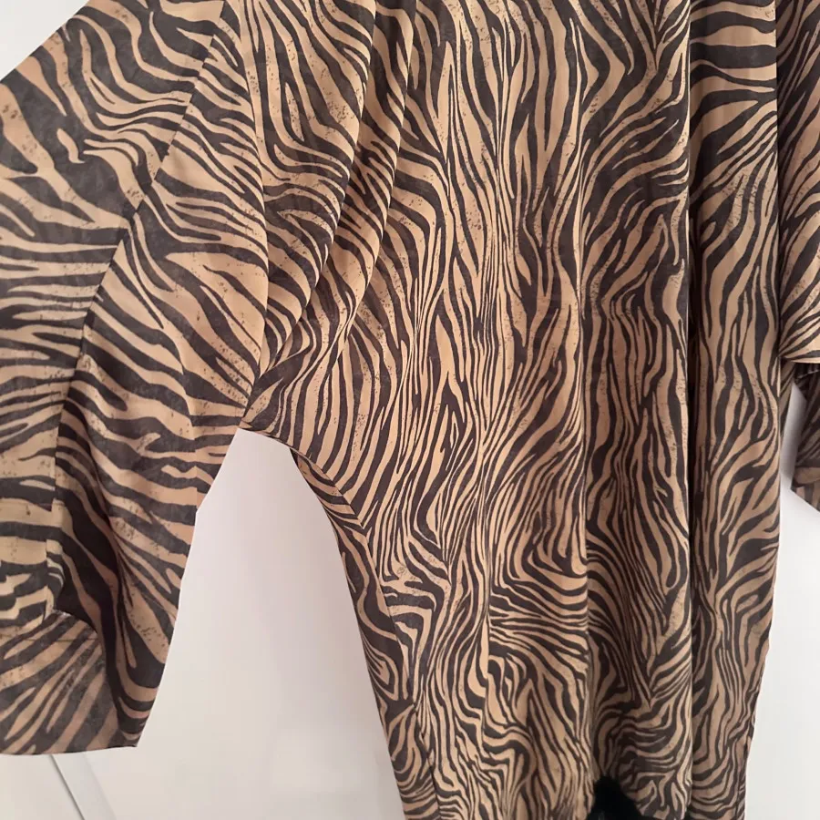 کفتان پایین ریش