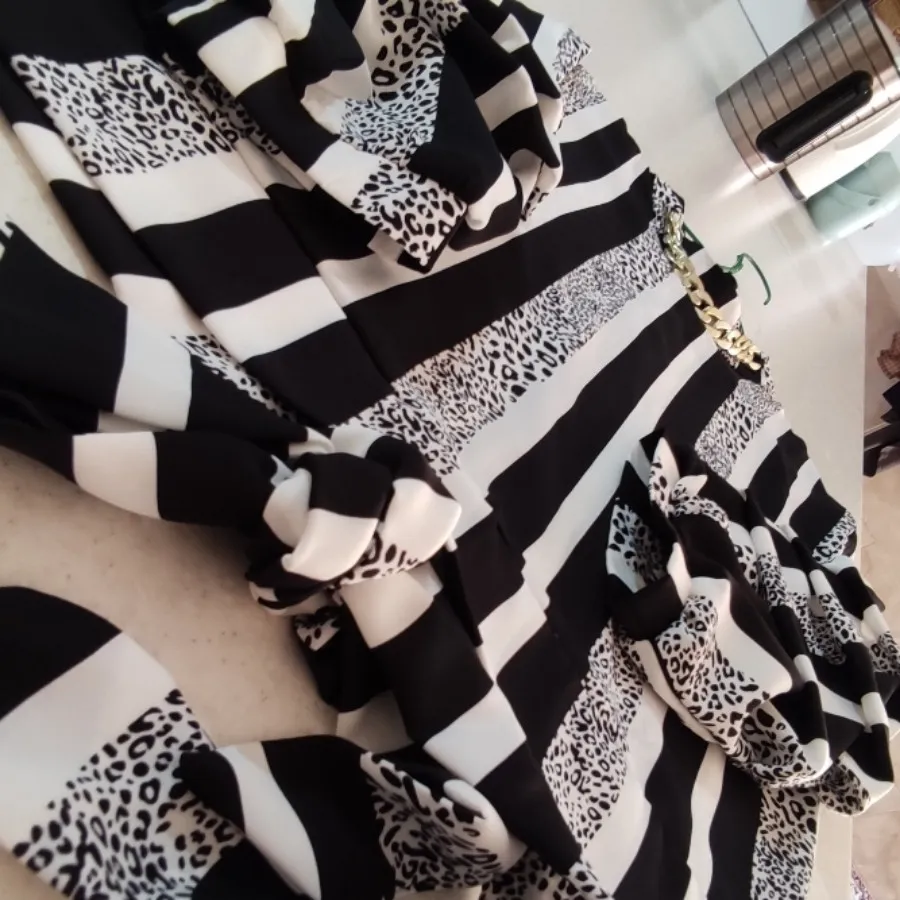 نیم تنه مجلسی