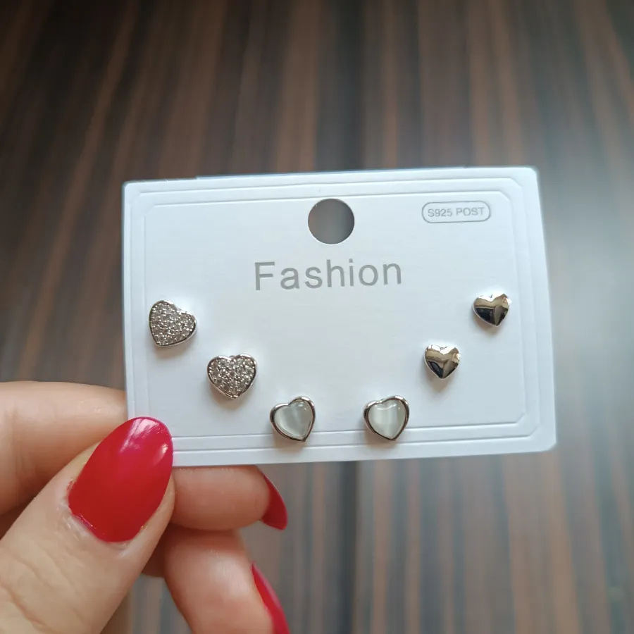 گوشواره پکی