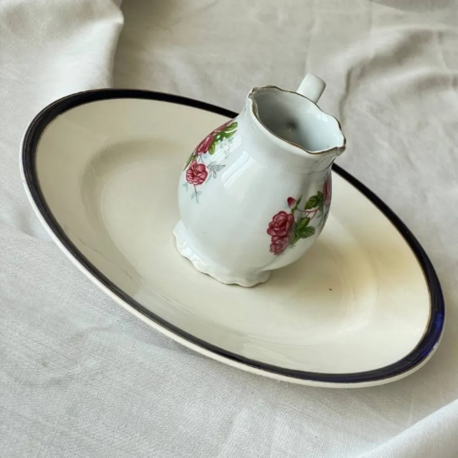 سس خوری گلسرخی کمیاب