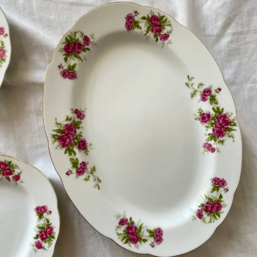 سه عدد دیس گلسرخی ژاپنی