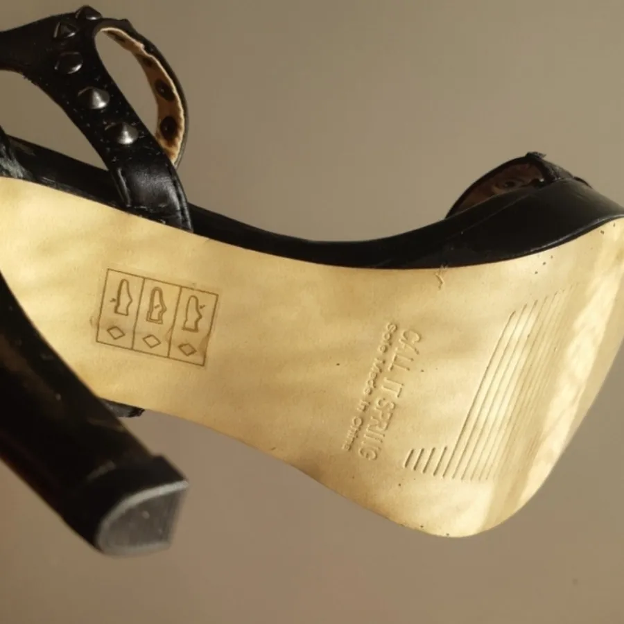 صندل call it spring