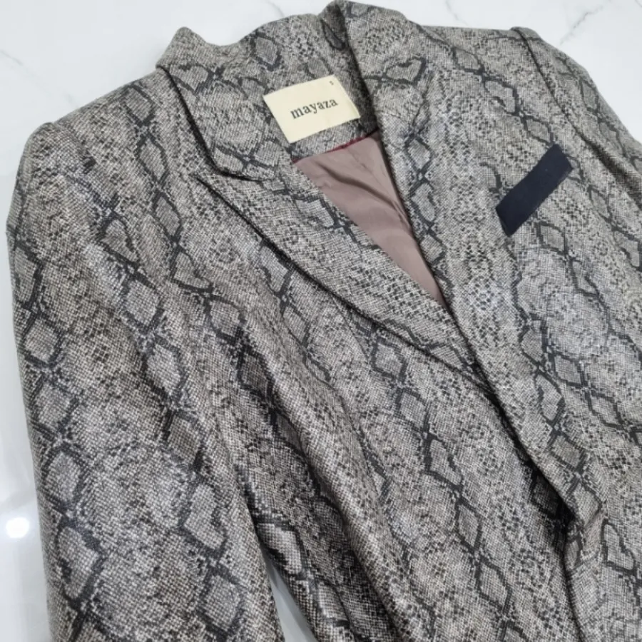 کت چرم پوست ماری