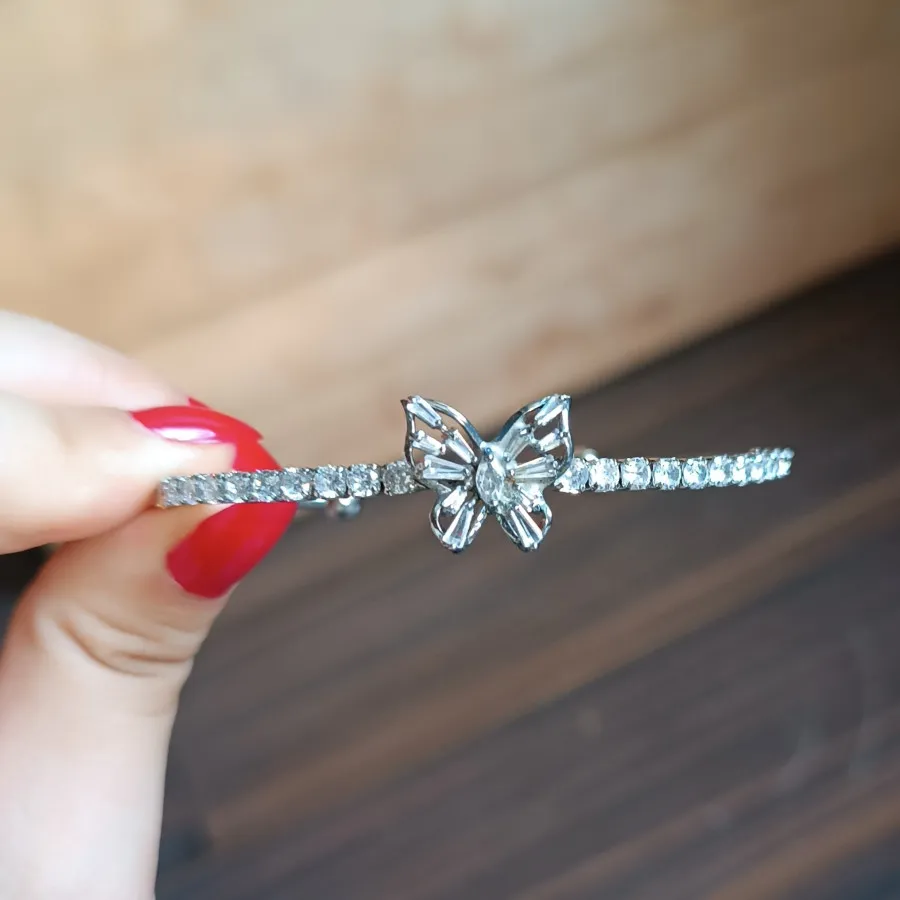 بنگل پروانه ایی