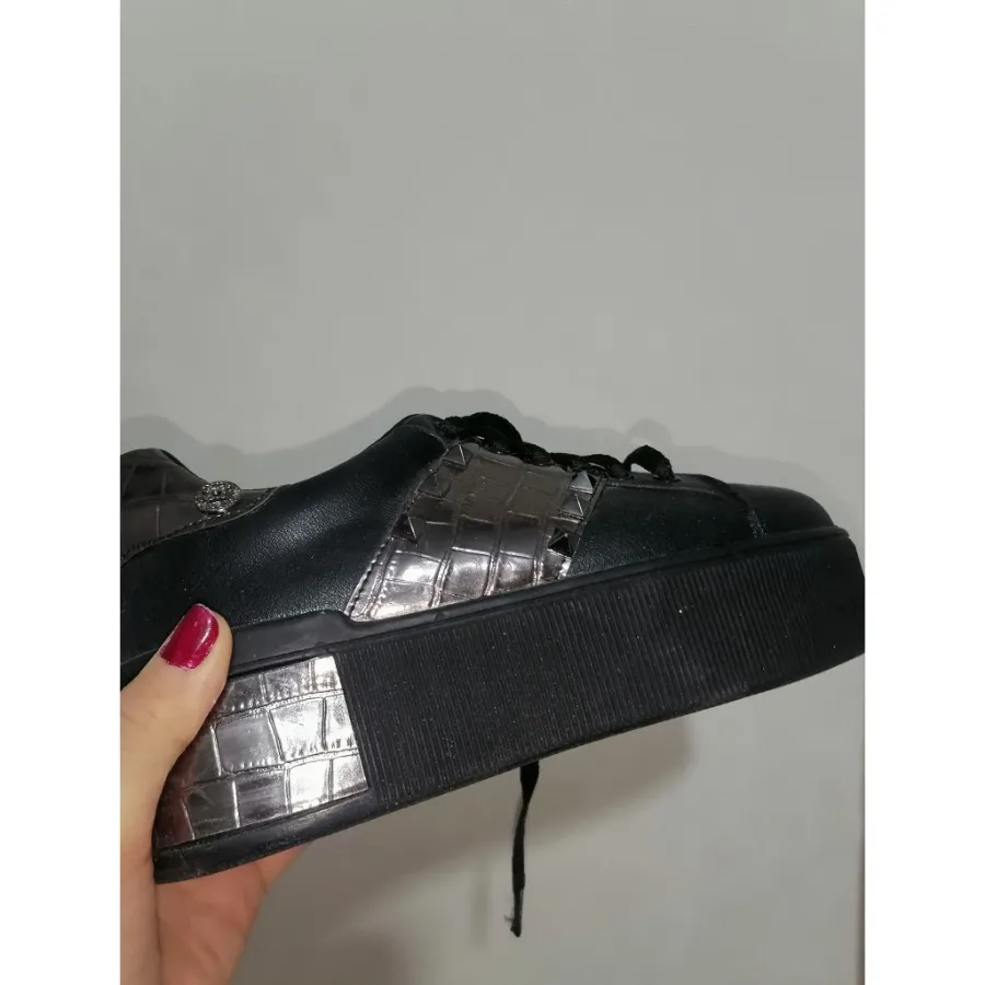 کتونی فانتزی لژدار