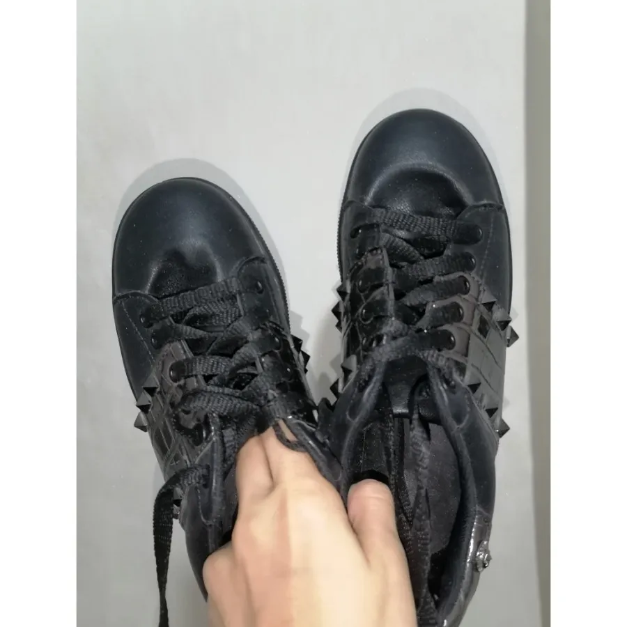 کتونی فانتزی لژدار