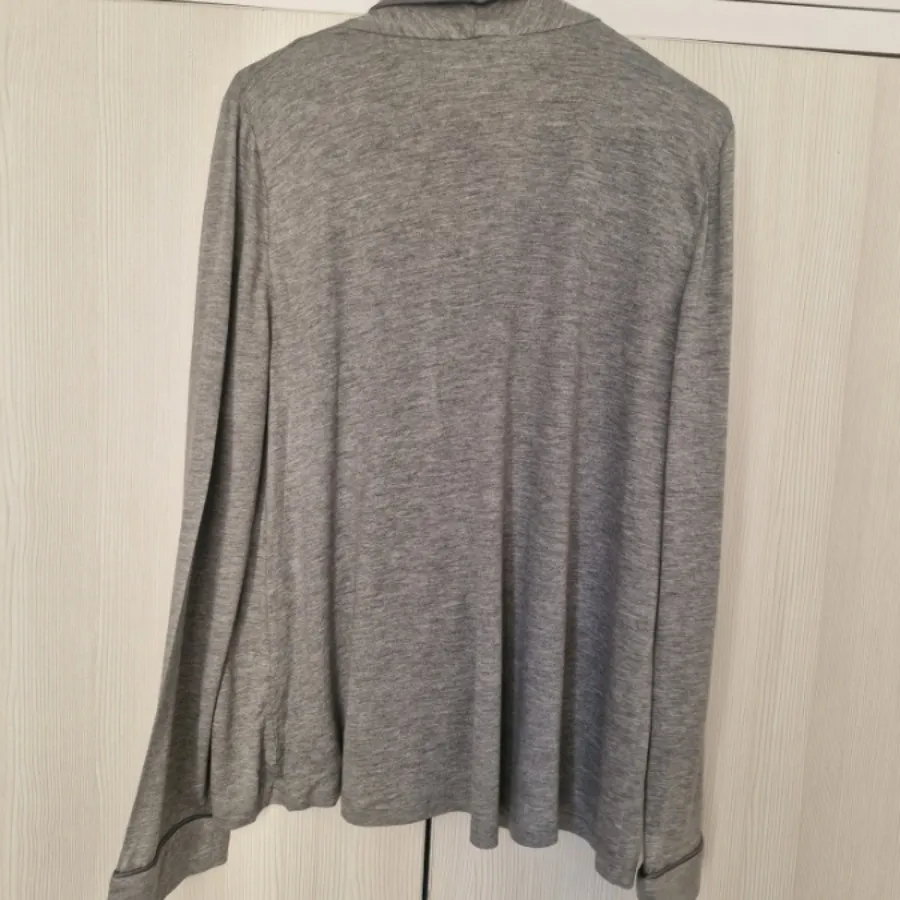 بلوز oysho سایز L