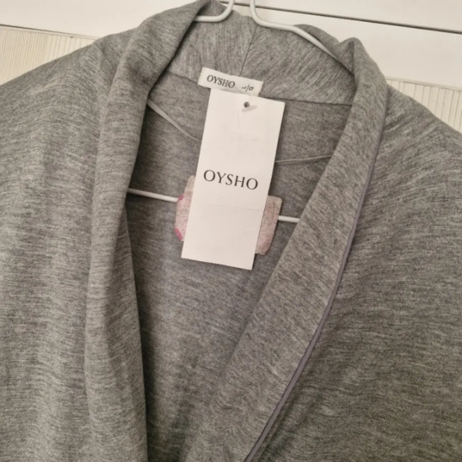 بلوز oysho سایز L