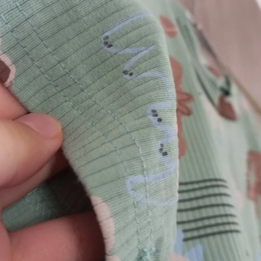 کراپ دایناسوری منگو