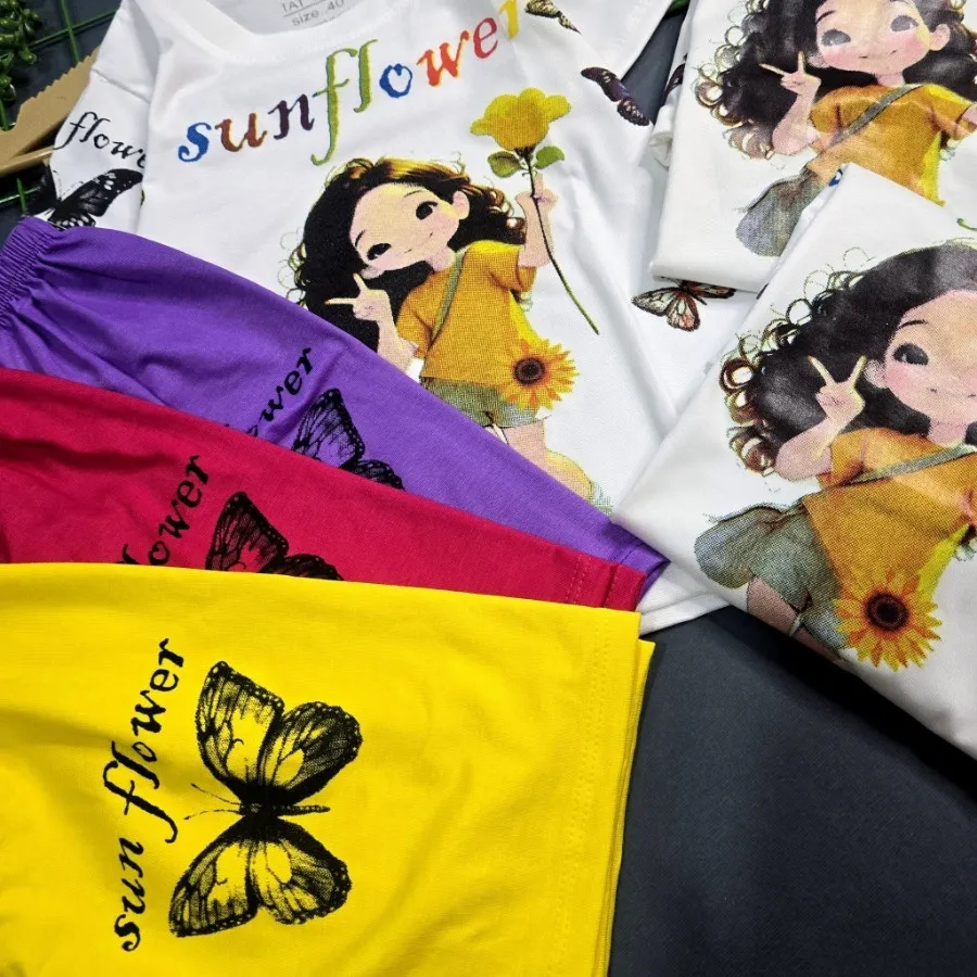 ست دختر گل به دست