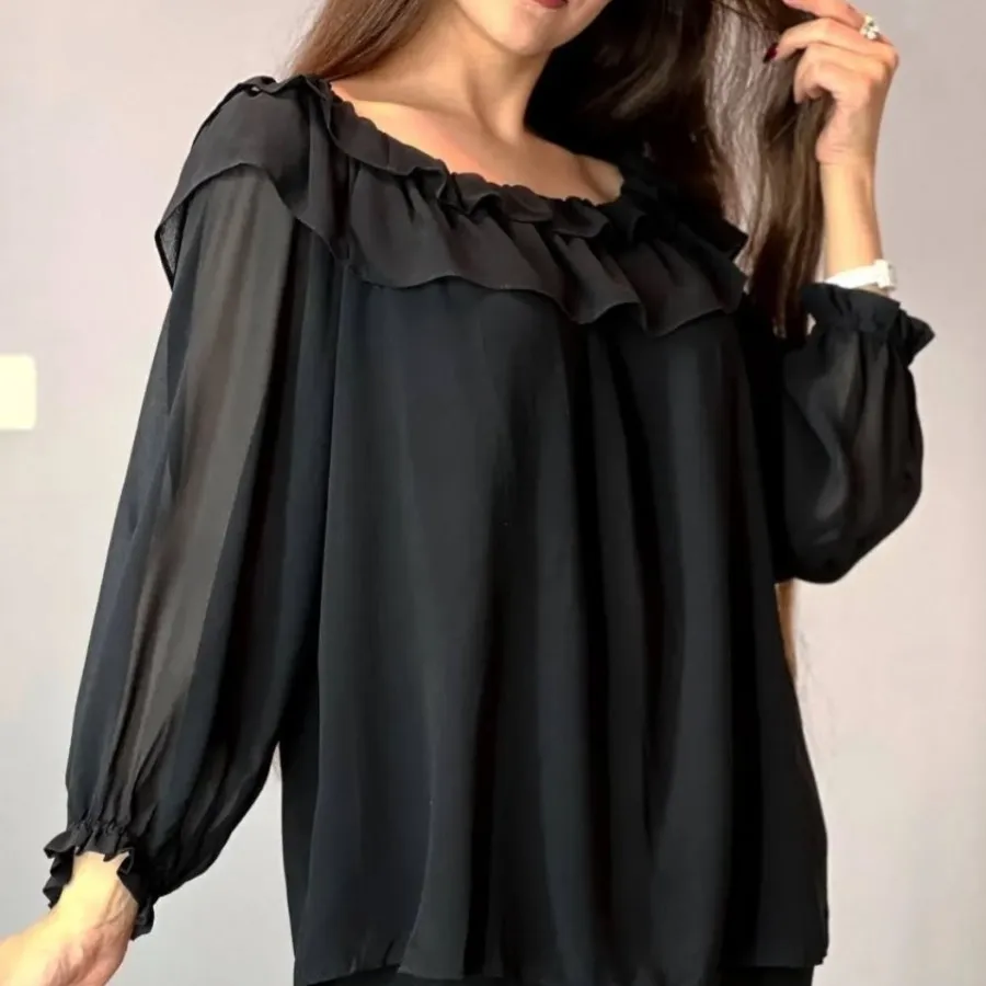 شومیز یقه قایقی