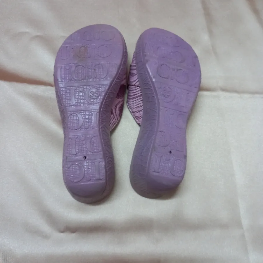 صندل دخترانه